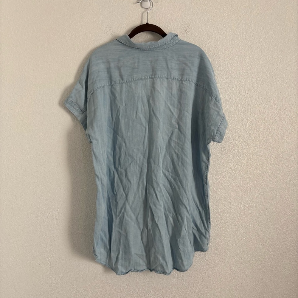 Soft Surroundings Size Medium Blue Chambray Je Veux Tencel Button Front Shirt - Picture 6 of 6